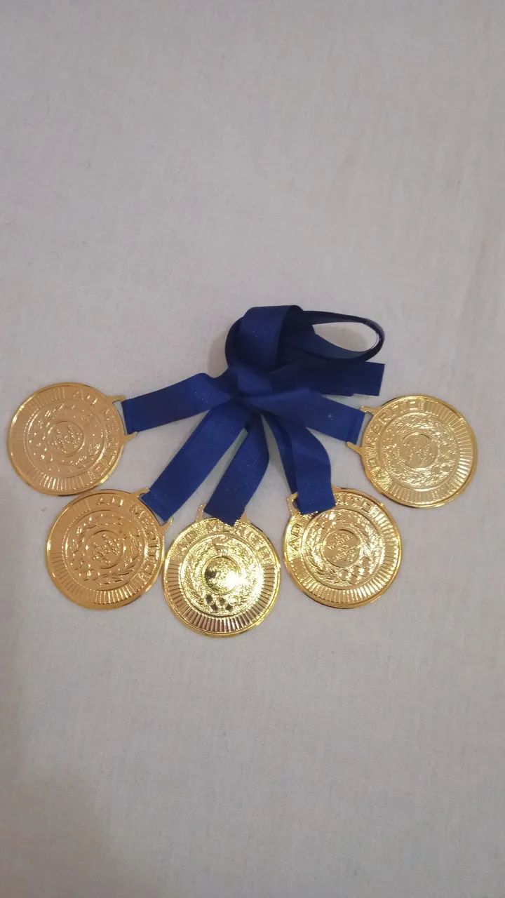 Medalhas novas! Pacote com 5 unidades 15,00. - Foto 2