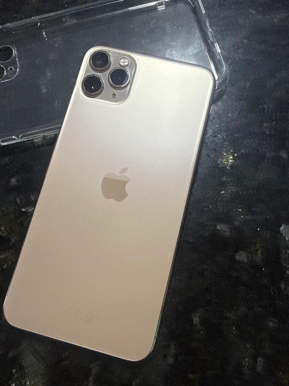 iPhone 11 Pro Max rose 