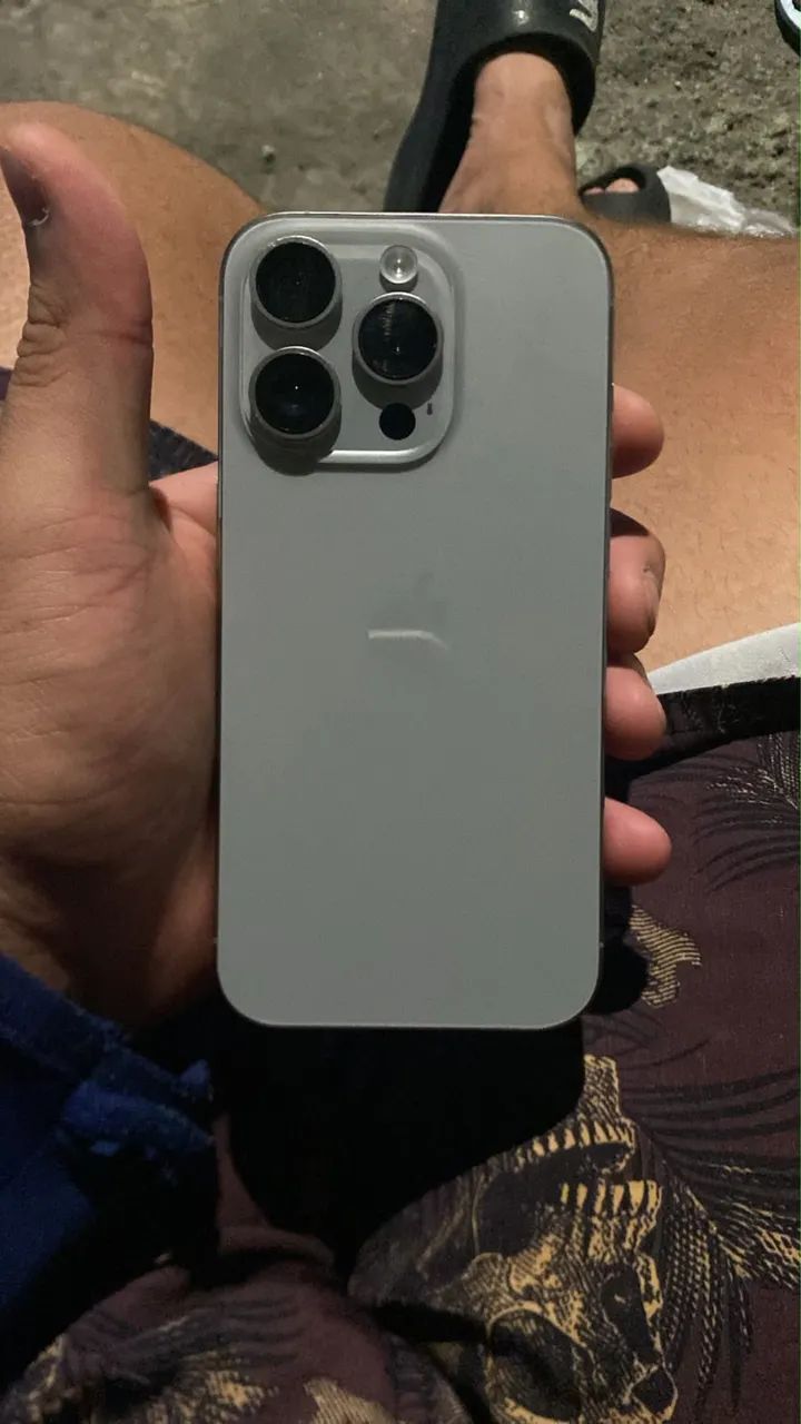 iPhone 15 Pro 128gb - Foto 2
