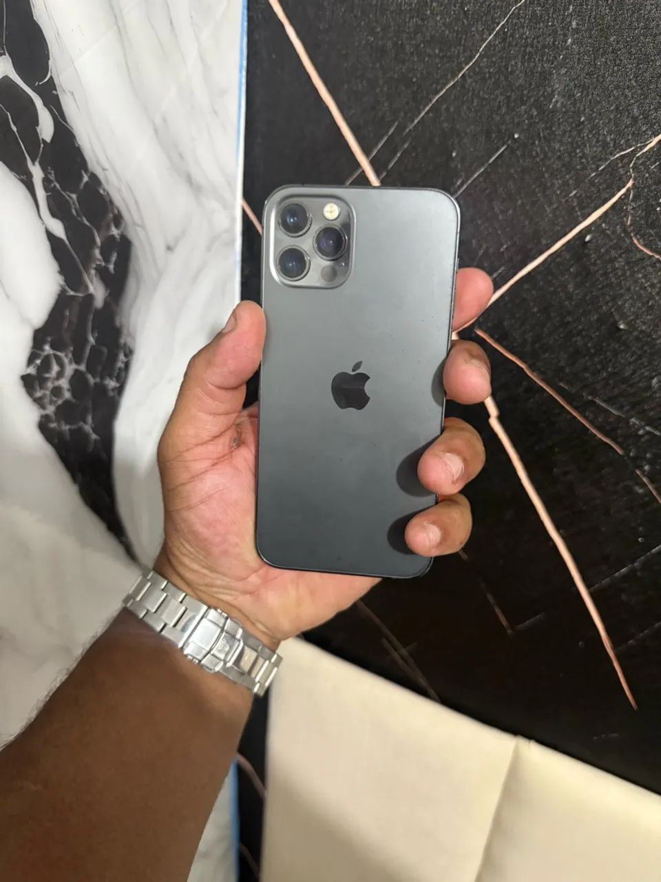 iPhone 12 Pro 
