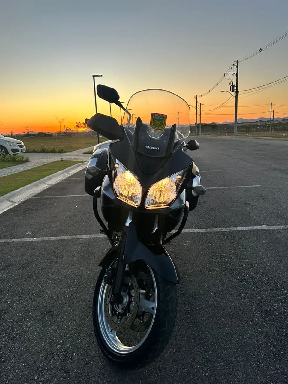 Vstron em estado de zero com kit baús.  - Foto 2
