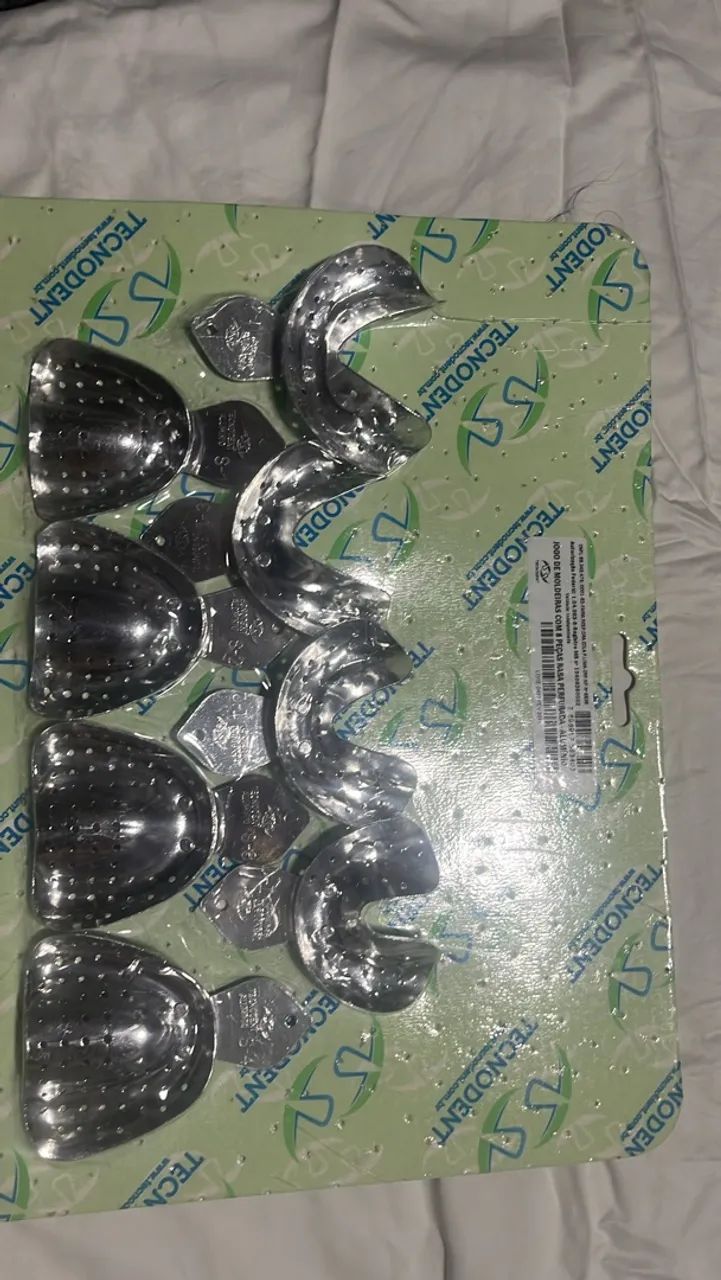 Moldeiras para desdentados 