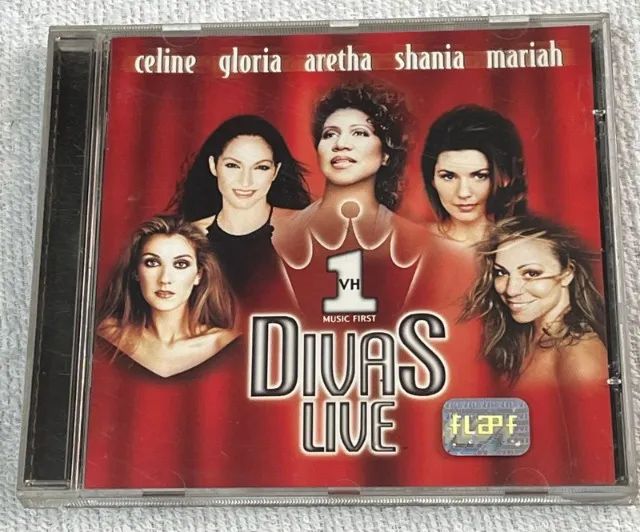 CD Divas Live