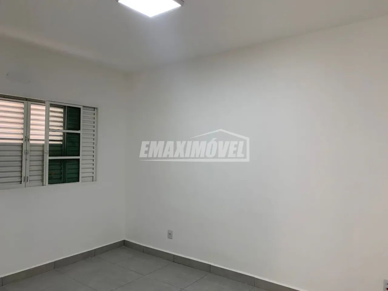 Imóvel em reforma, adaptável ao seu comércio | Vila Barcelona - Foto 5