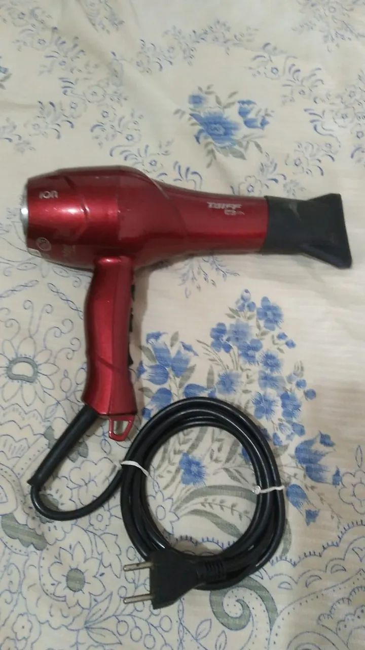 secador de cabelo taiff 220v