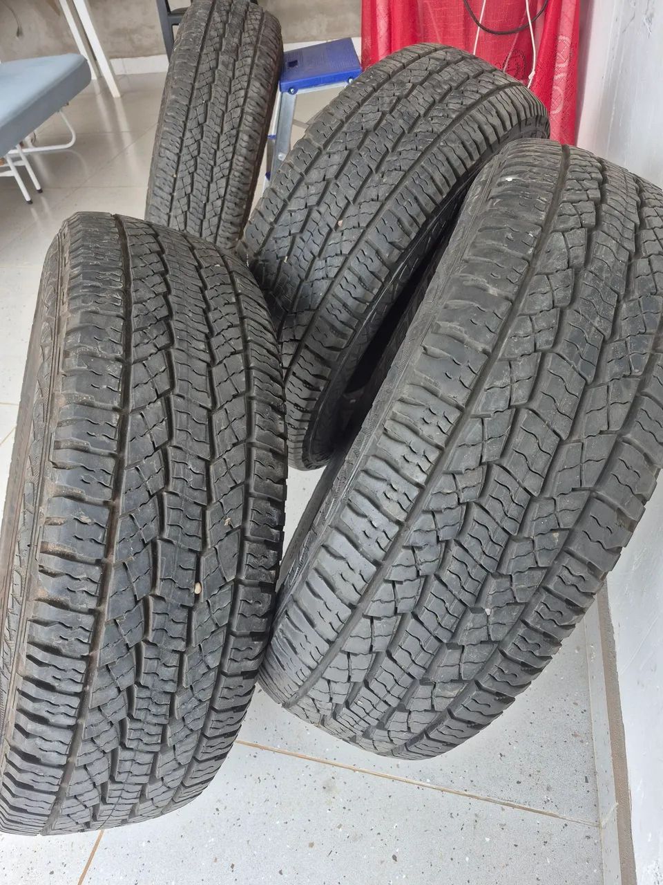 Pneus seminovos 275/70/R18 - Foto 2