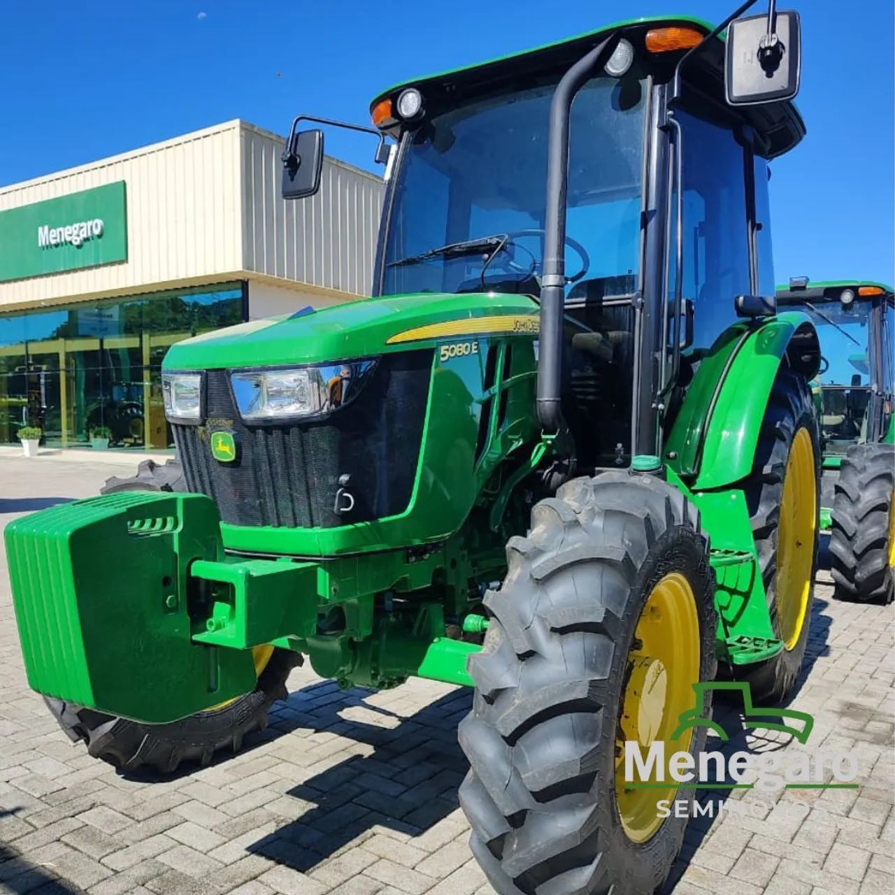 TRATOR JOHN DEERE 5080E - ANO 2025 - Foto 4