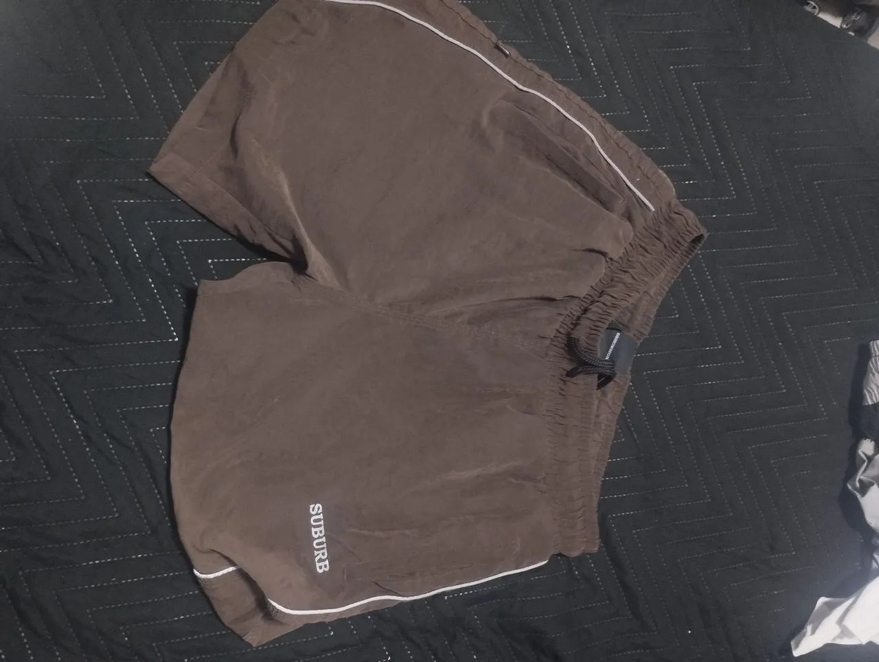 Bermuda Suburb Marrom