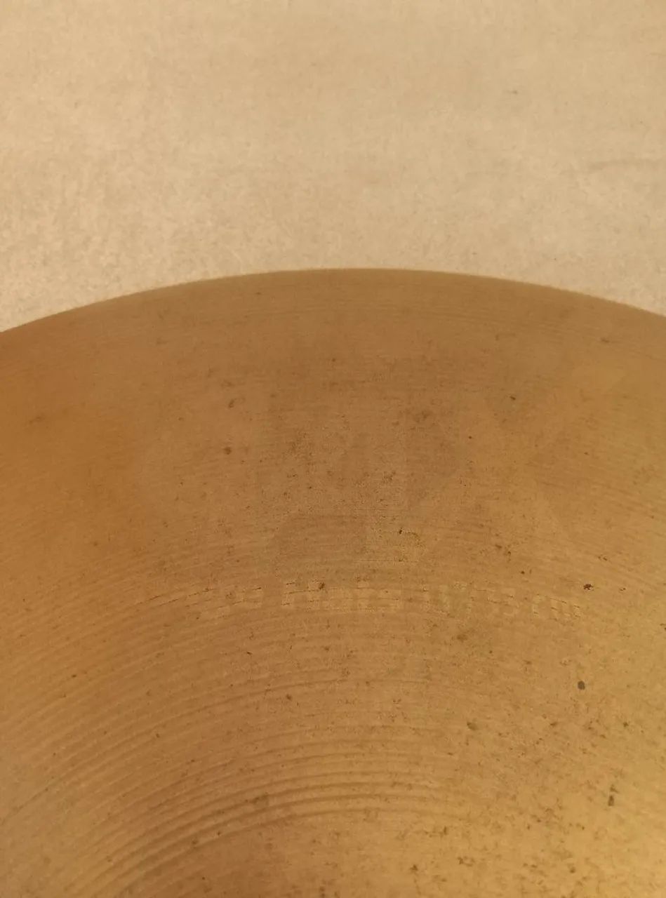 ## Pratos chimbal de bateria Sabian AAX Stage Hats 13, B20, estruturas impecáveis!!!