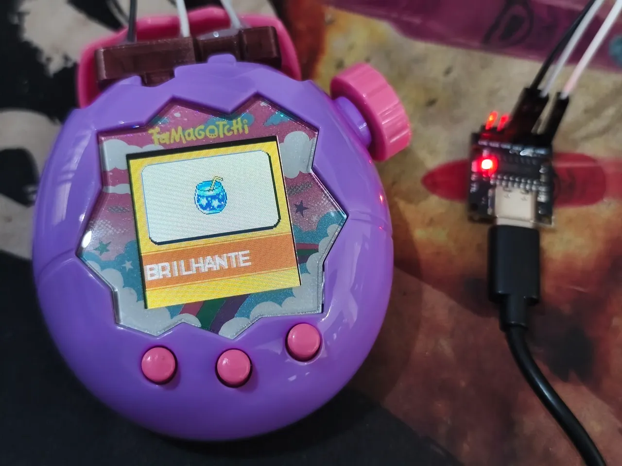 Tamagotchi Uni Purple (Roxo) - Completo na Caixa + Brinde