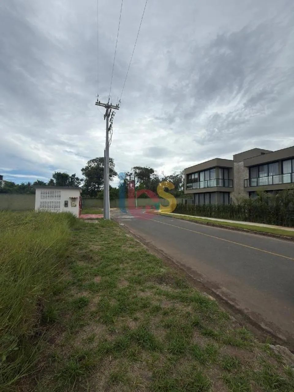 Vendo Lote no Condominio Alphapark - Foto 5