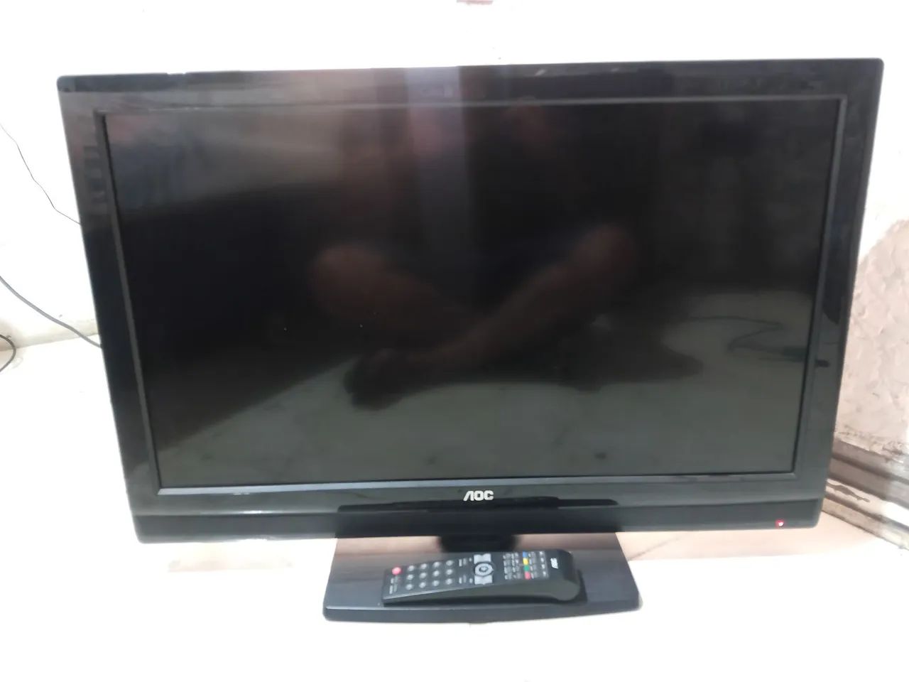 TV AOC LCD 32 POLEGADAS FUNCIONANDO PERFEITAMENTE 