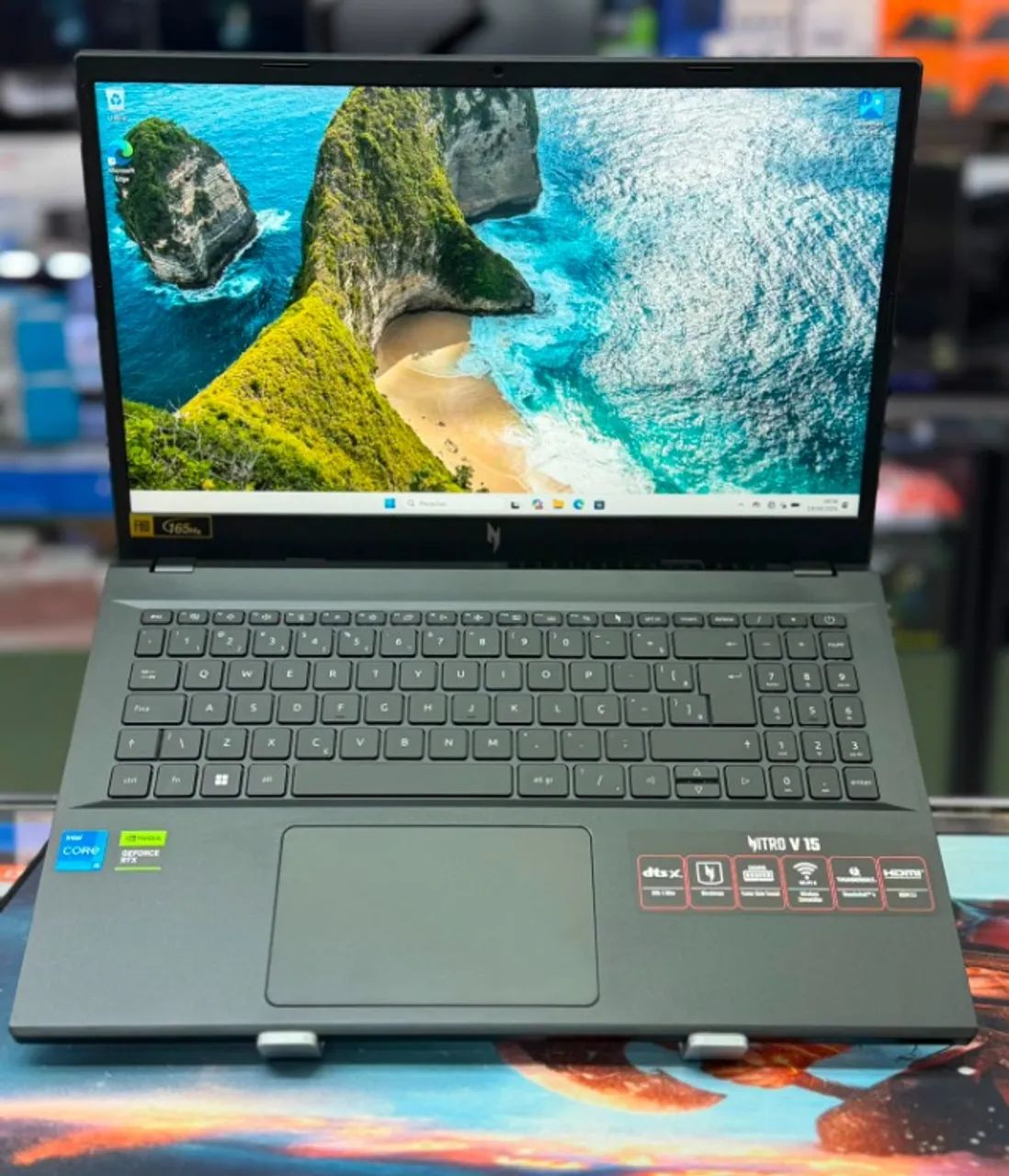 Notebook Acer Nitro V15 - Foto 4
