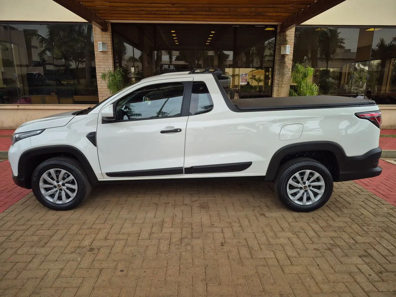 Fiat Strada Endurance 1.3 Flex 8V CS 2024 - Foto 2