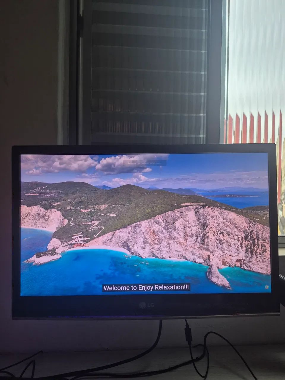 TV E MONITOR LG 21,5" POLEGADAS