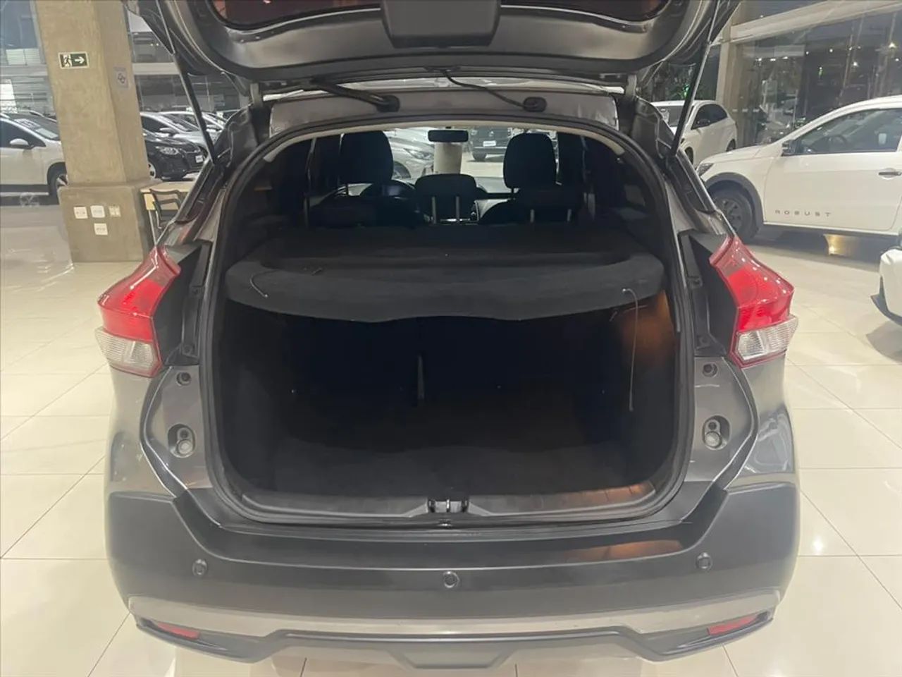 Nissan Kicks SV 1.6 16V FlexStar 5p Aut., foto 9 de 15