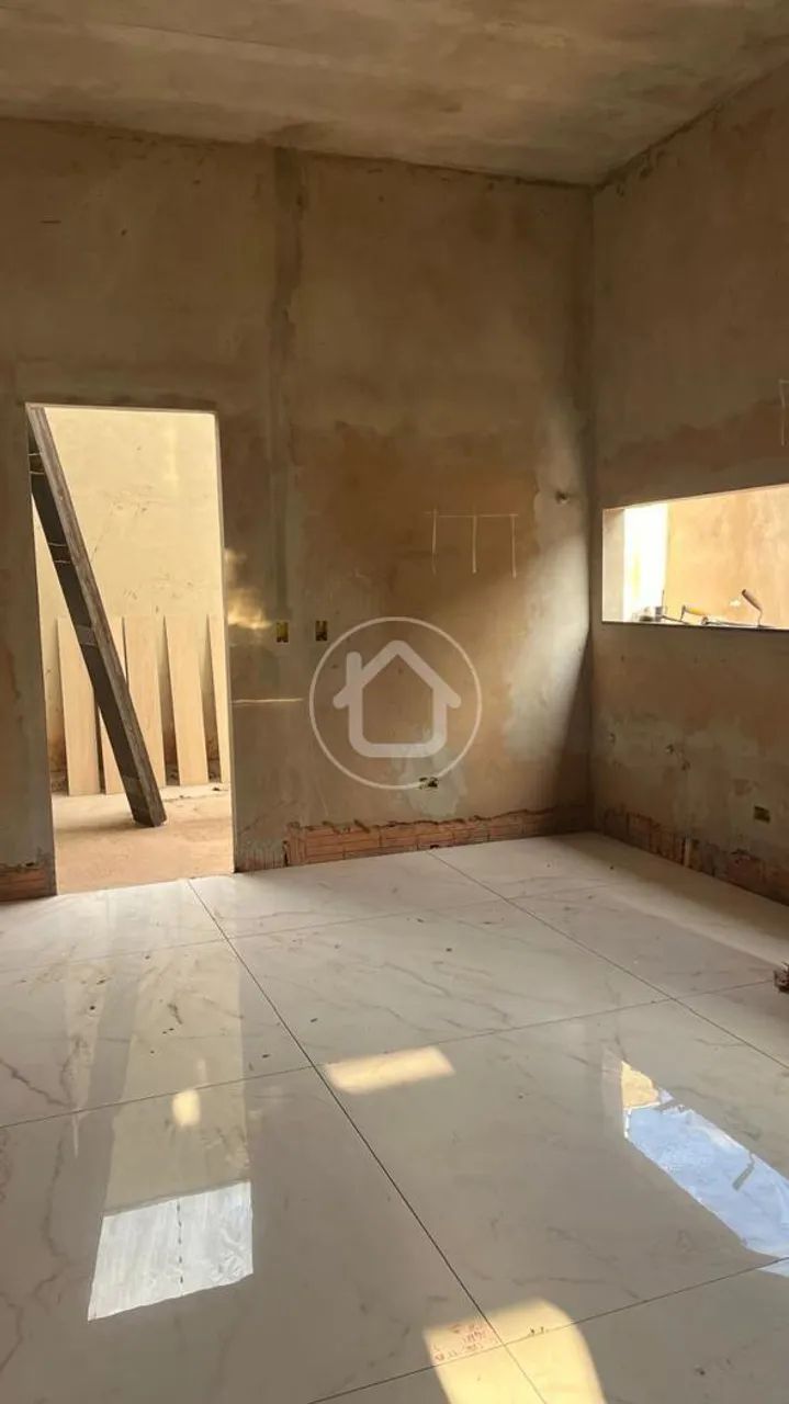 CASA COM 02 QUARTOS SENDO 01 SUÍTE - Foto 2