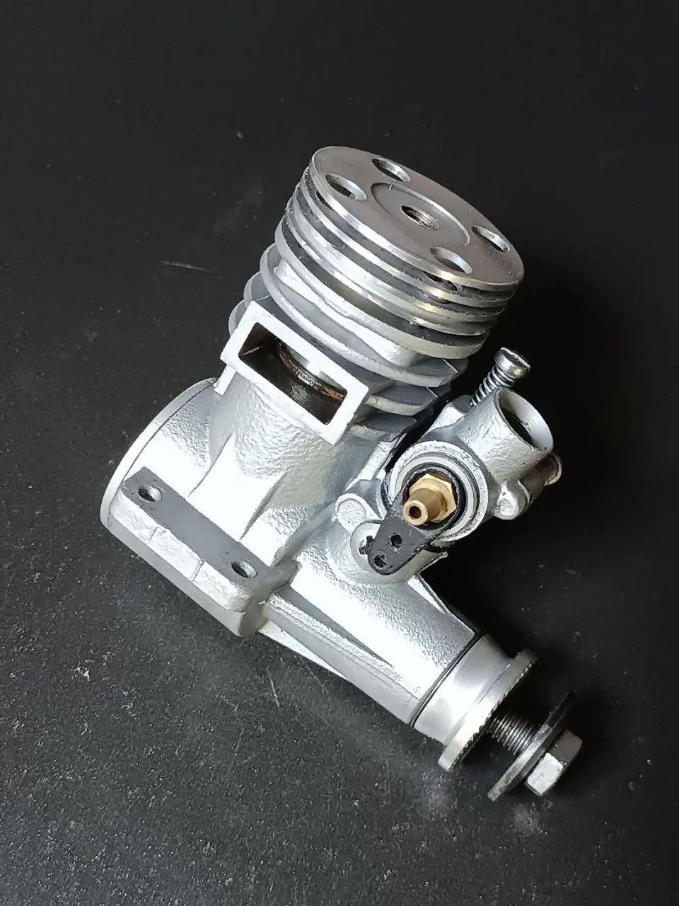 Motor aeromodelo CB25 nitro glow  - Foto 3