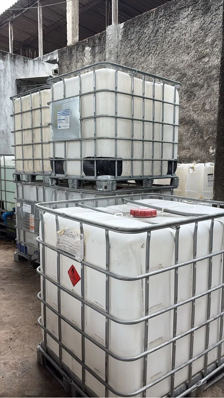 1,000-liter water tank.