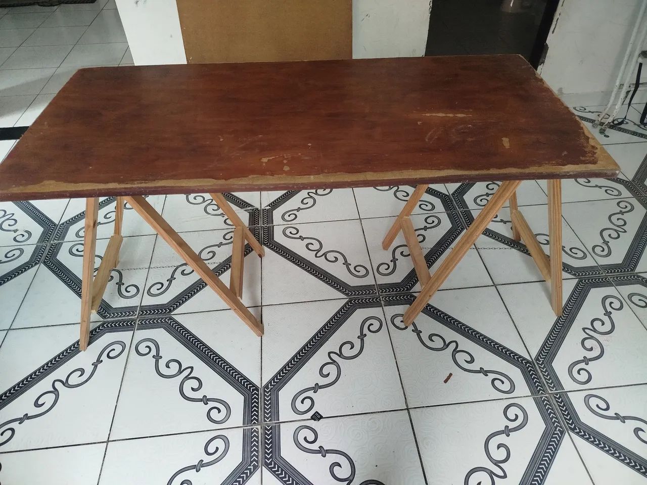 Vendo mesa 50 reais