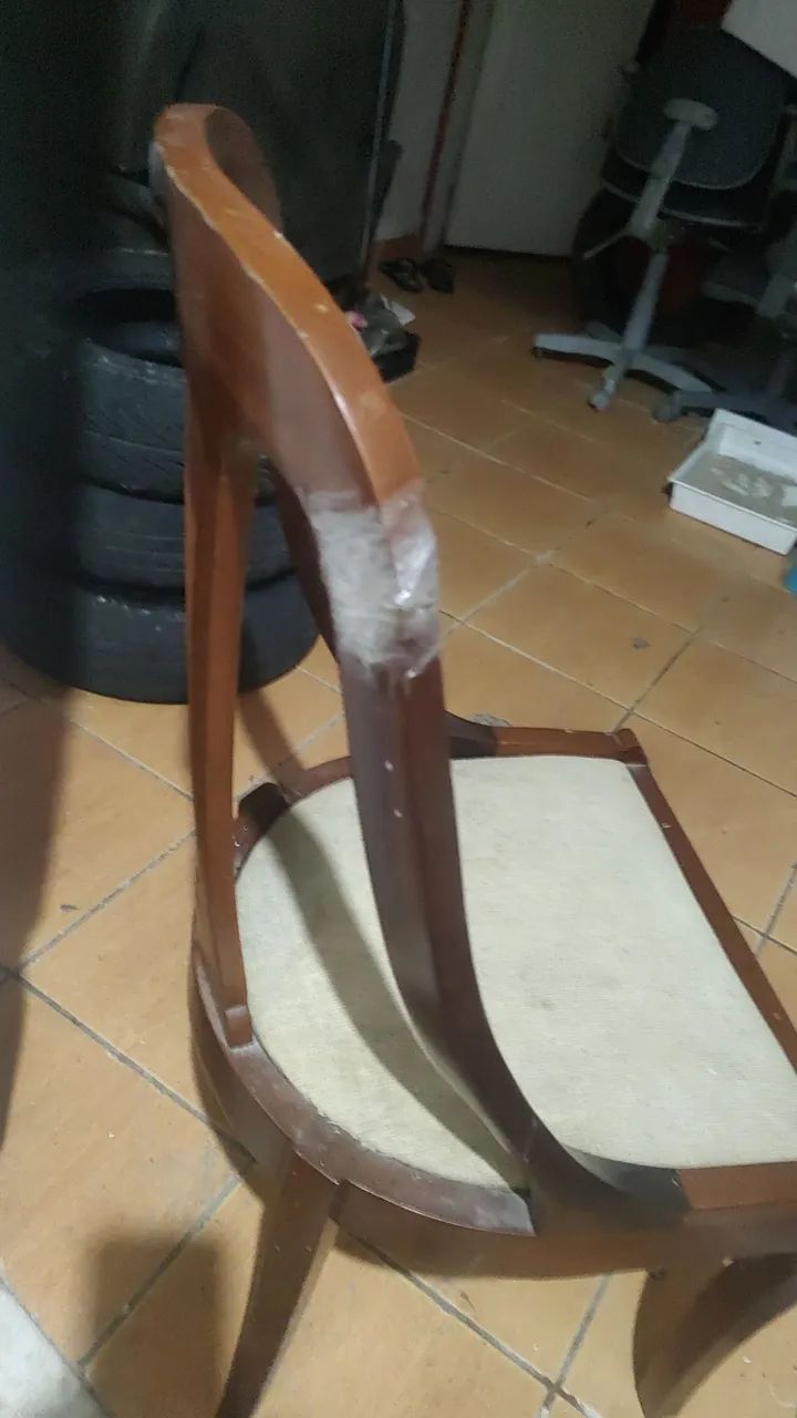 cadeira de madeira - Foto 5