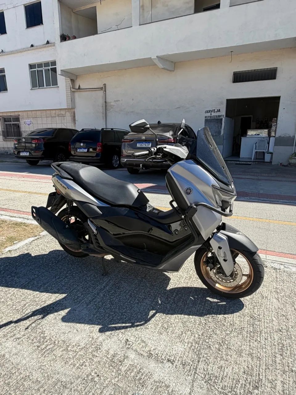 YAMARA NMAX - Foto 3