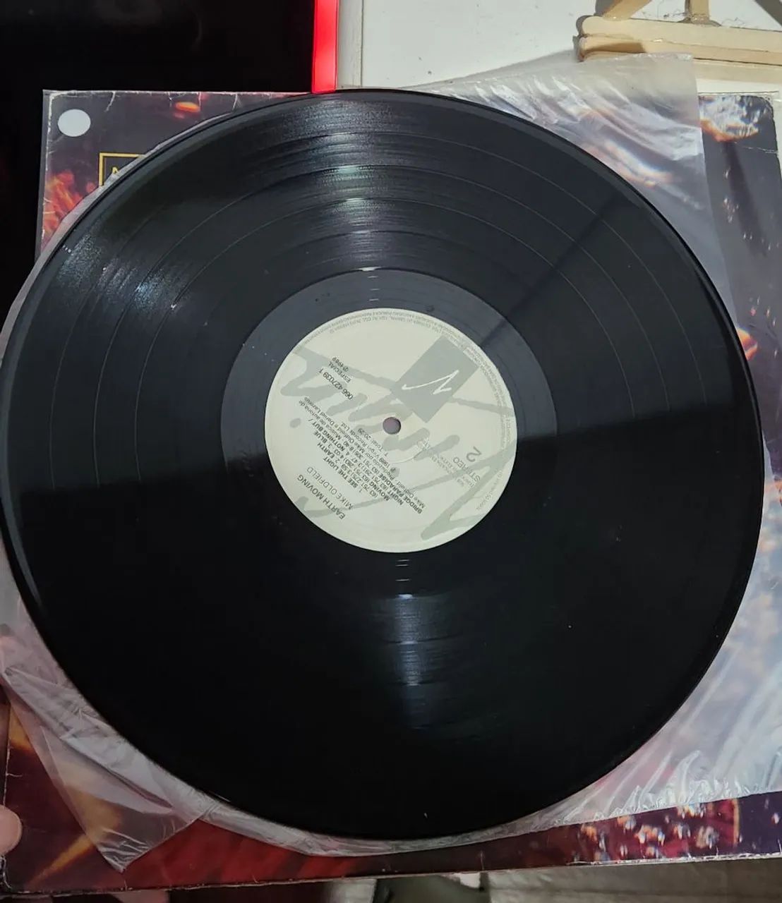 Disco vinil MIKE OLDFIELD "EARTH MOVING" lp - Foto 5