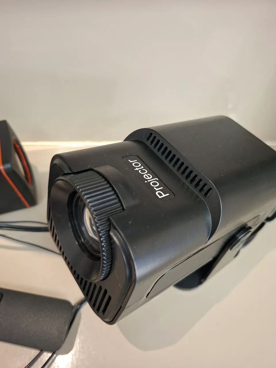 Mini Projetor - Novo - Foto 4