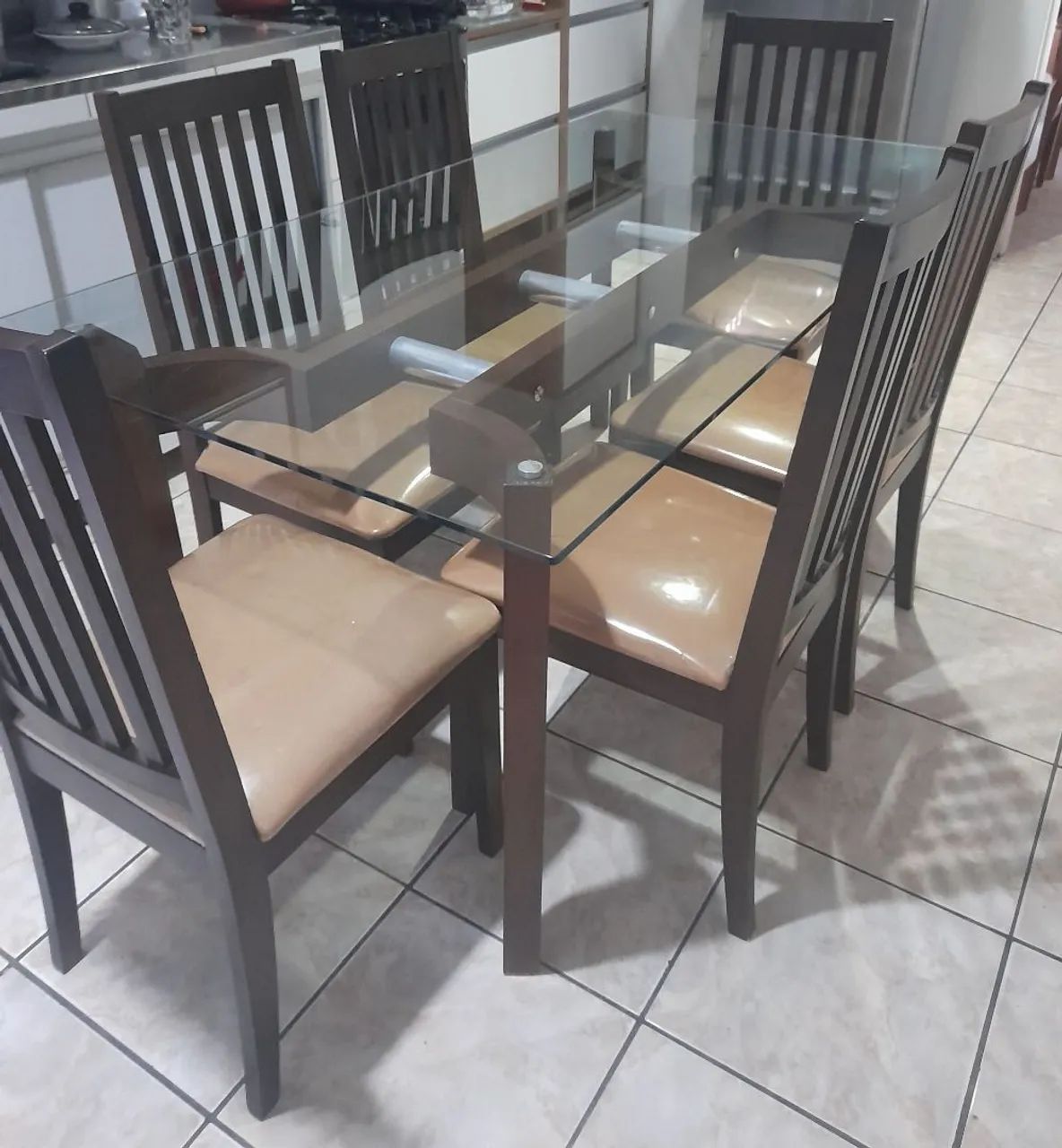 Mesa madeira maciça 06 lugares - Foto 3