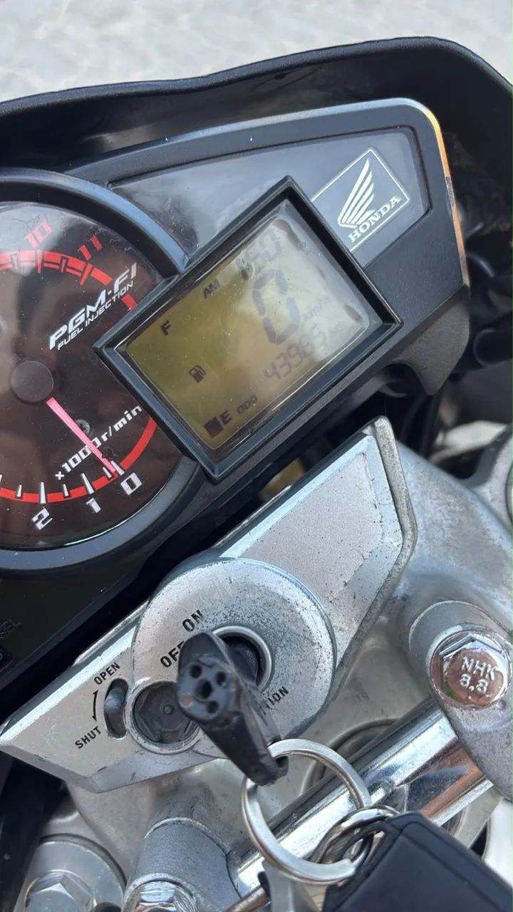 Cb 300 2015 - Foto 2
