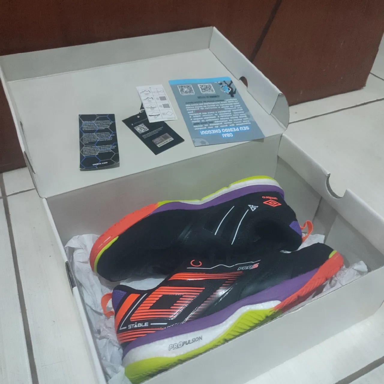 Chuteira Umbro pro 5 stáble N°30 - Foto 3