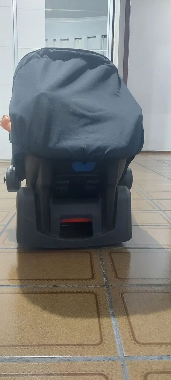 Vendo bebê conforto com base burigoto  - Foto 5