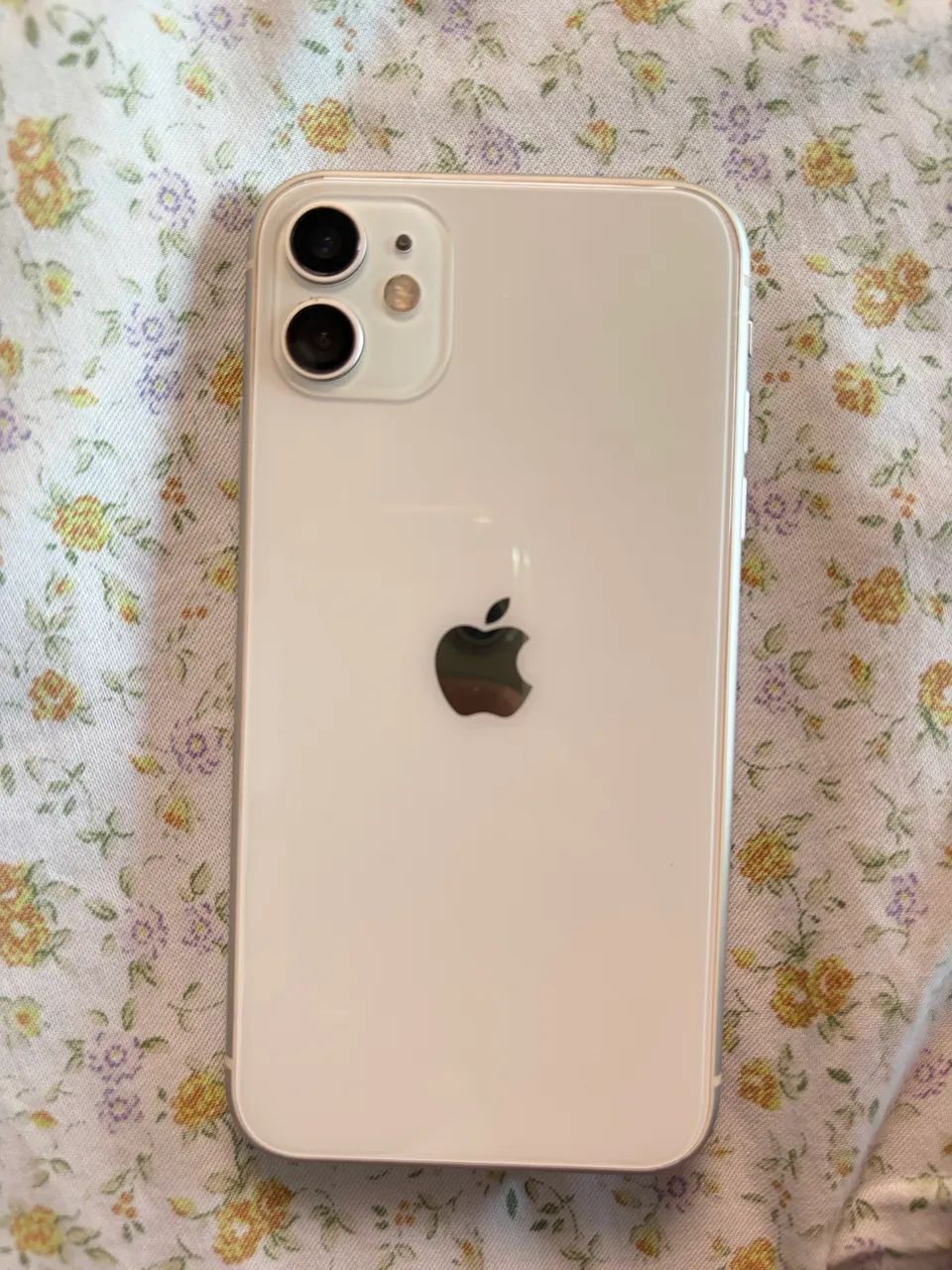 iPhone 11 64GB Branco - Foto 2