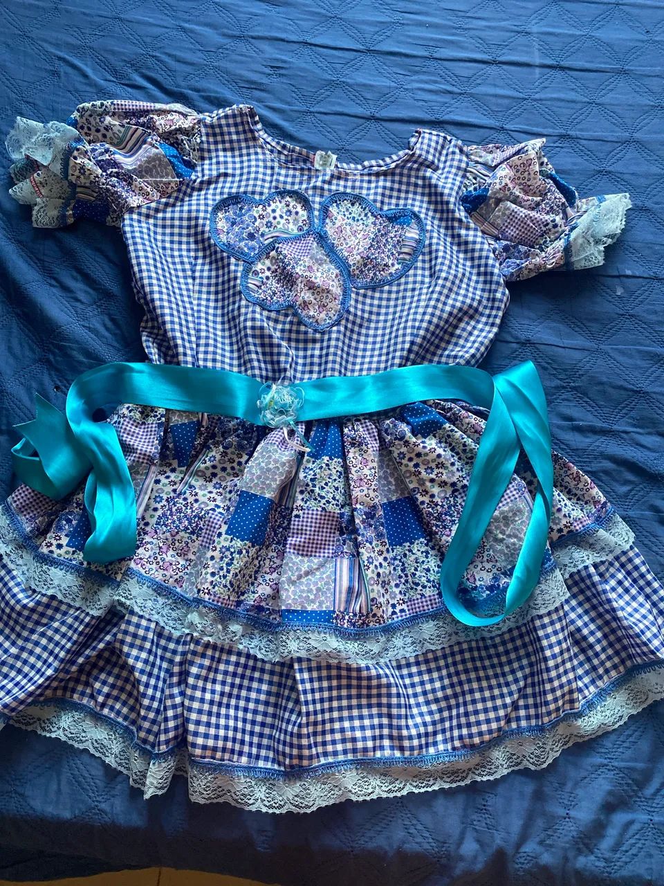 Vestido xadrez azul . 