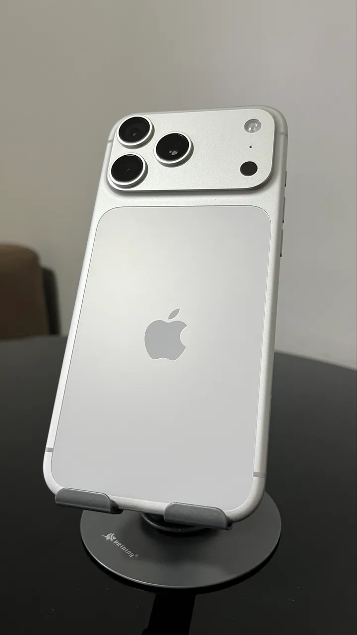 iPhone 17 pro Max 256gb - Celulares e Smartphones - Asa Sul