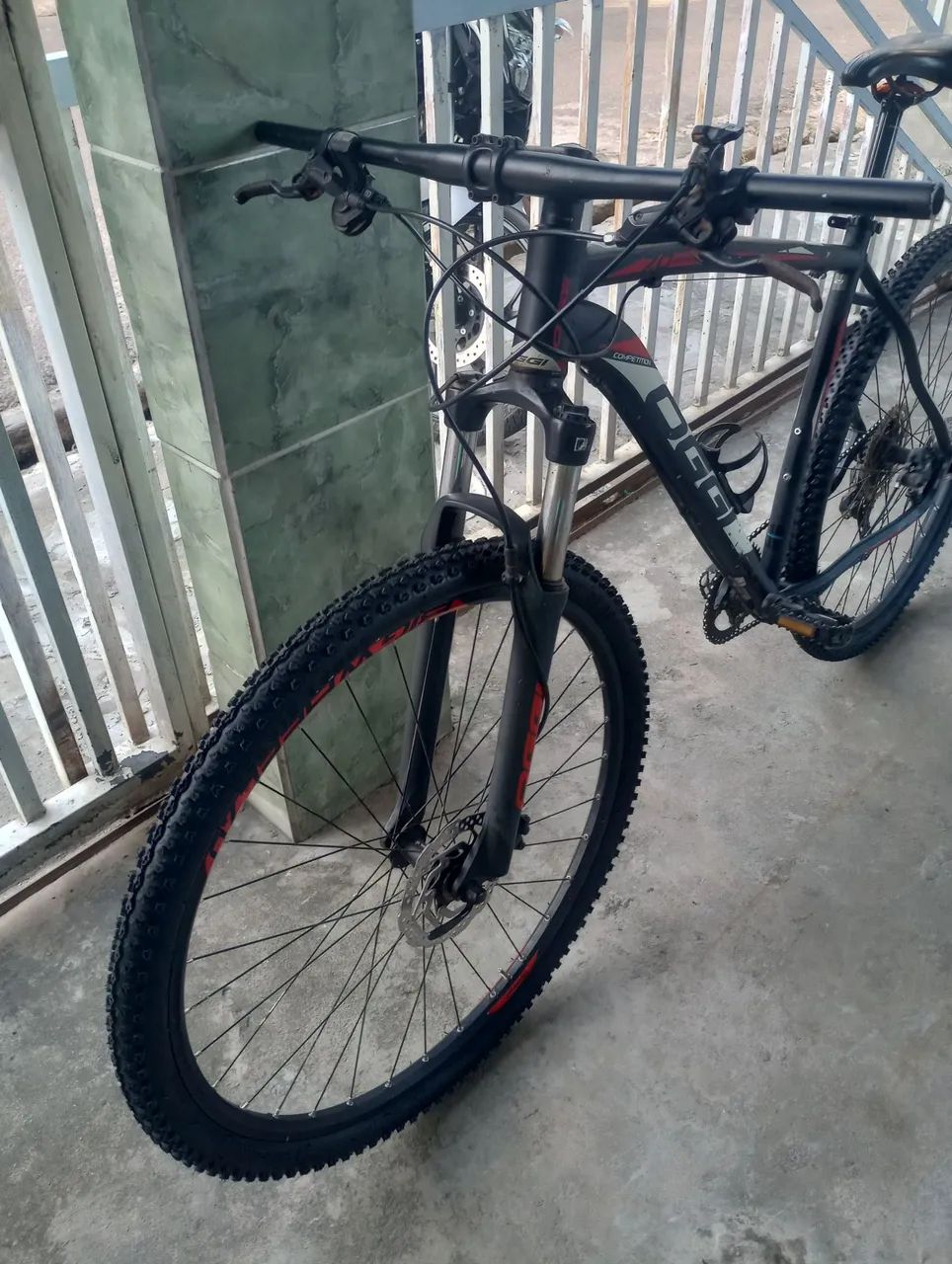 Vendo bicicleta aro 29 - Foto 3
