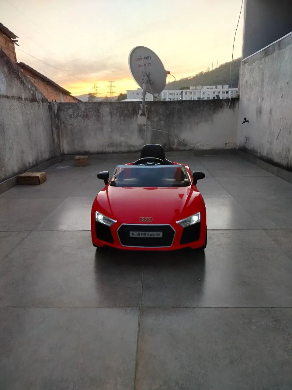 Carinho elétrico pouco usado