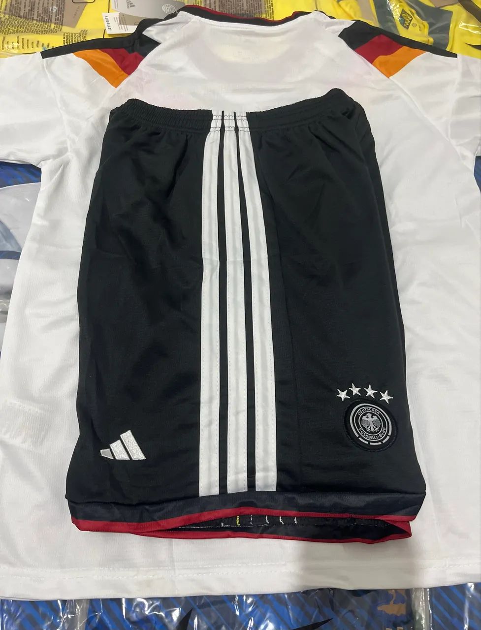 Camisa da Alemanha 2026 + calção  - Foto 4