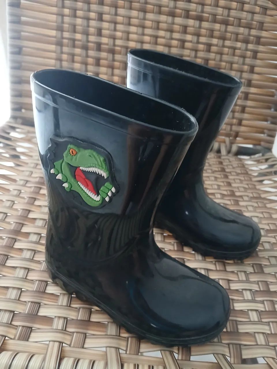 Botas nova para menino. - Foto 4