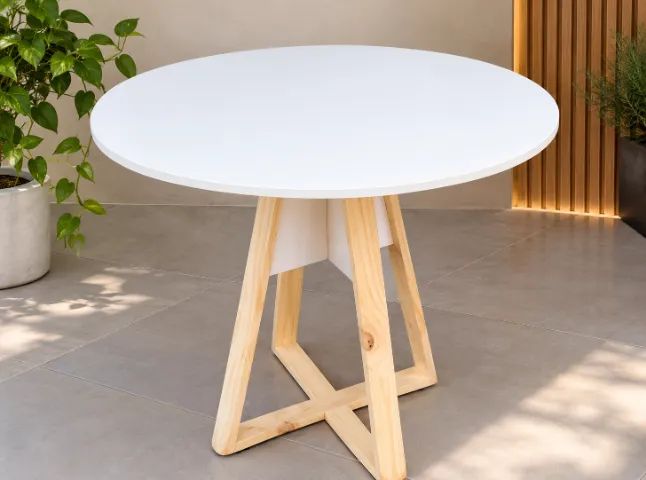 Mesa de jantar redonda 