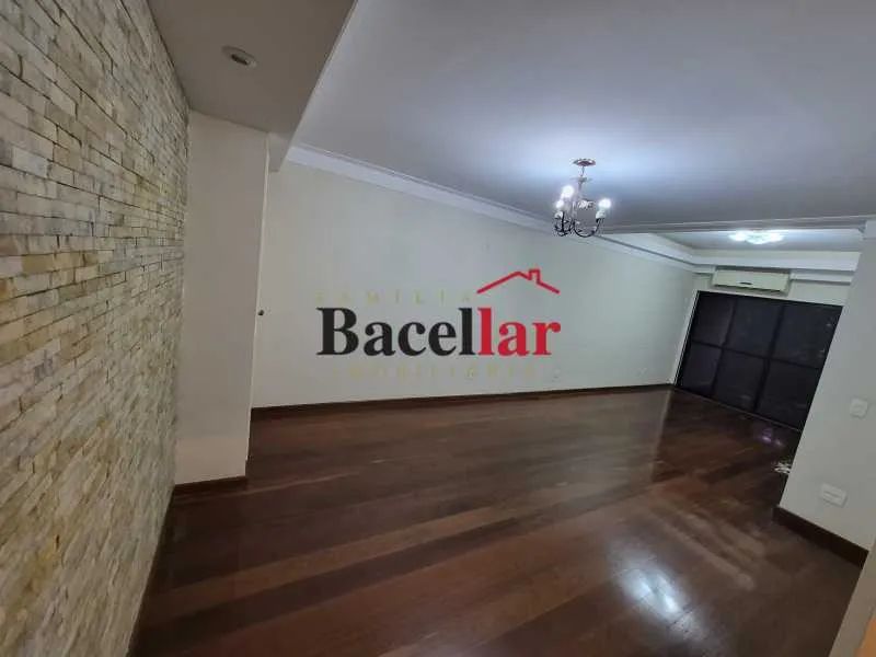 Apartamento : / Residencial / Tijuca - Foto 2