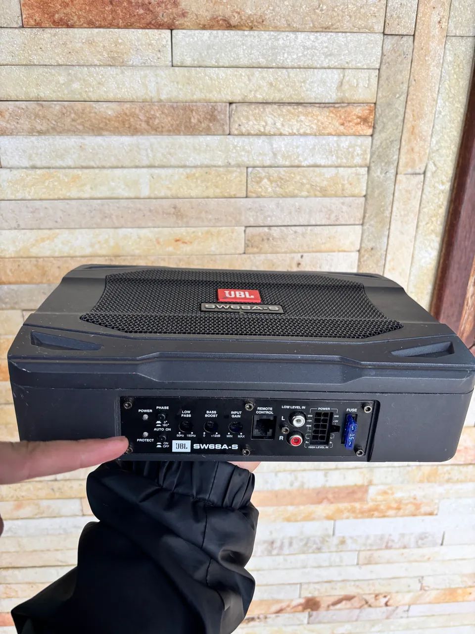 Caixa amplificada JBL SW68A-S - Foto 2