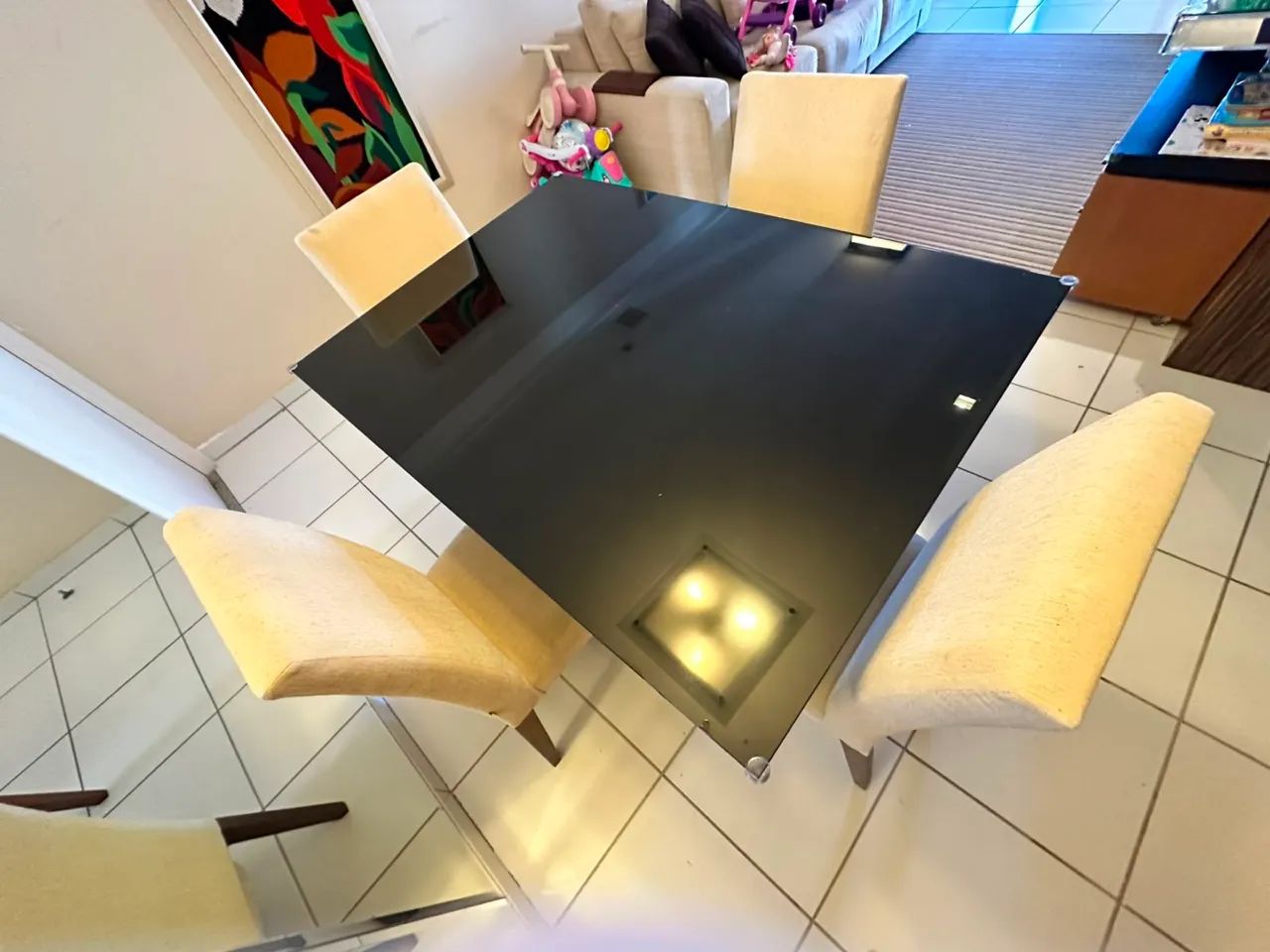 Conjunto de mesa e 4 cadeiras - Sala de Jantar - Foto 3