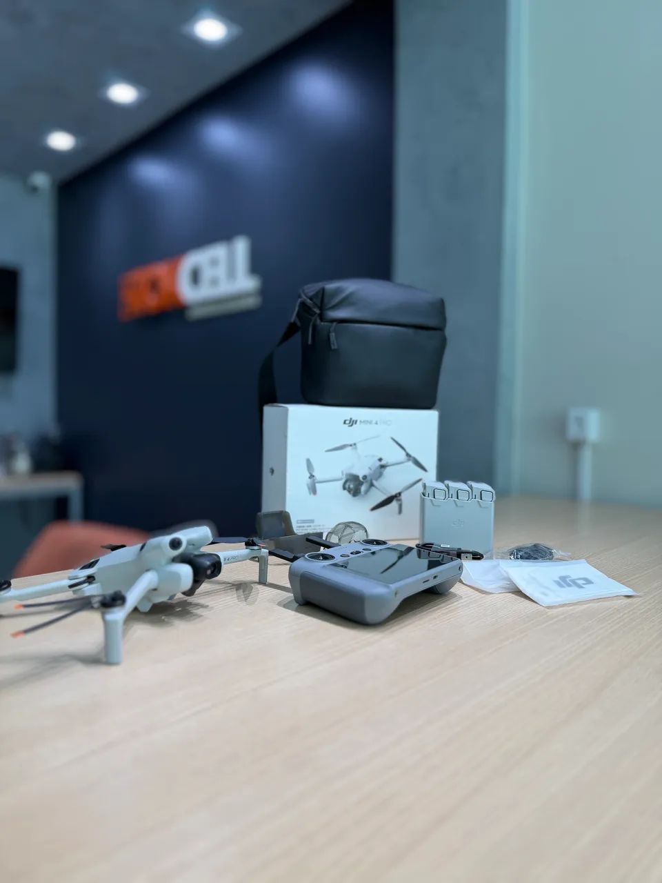 Drone Dji Mini 4 Pro Fly More Combo Plus Seminovo Garantia de Loja  - Foto 2