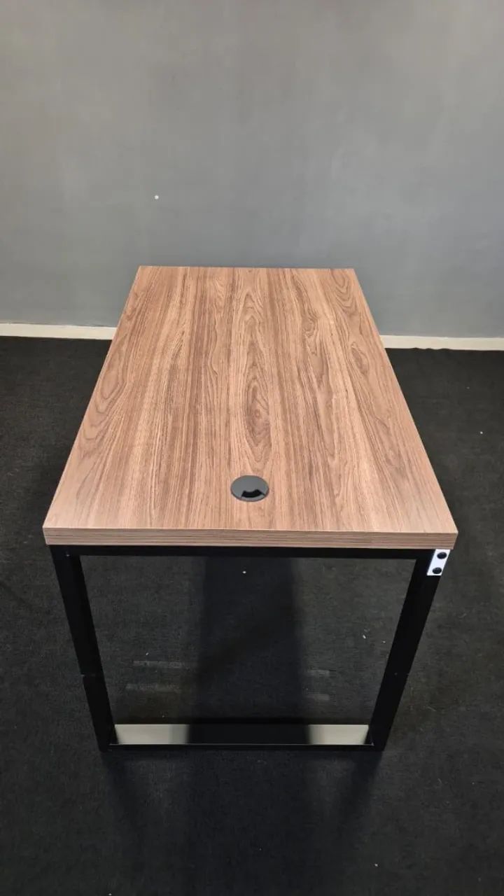 Mesa de escritório - Foto 2