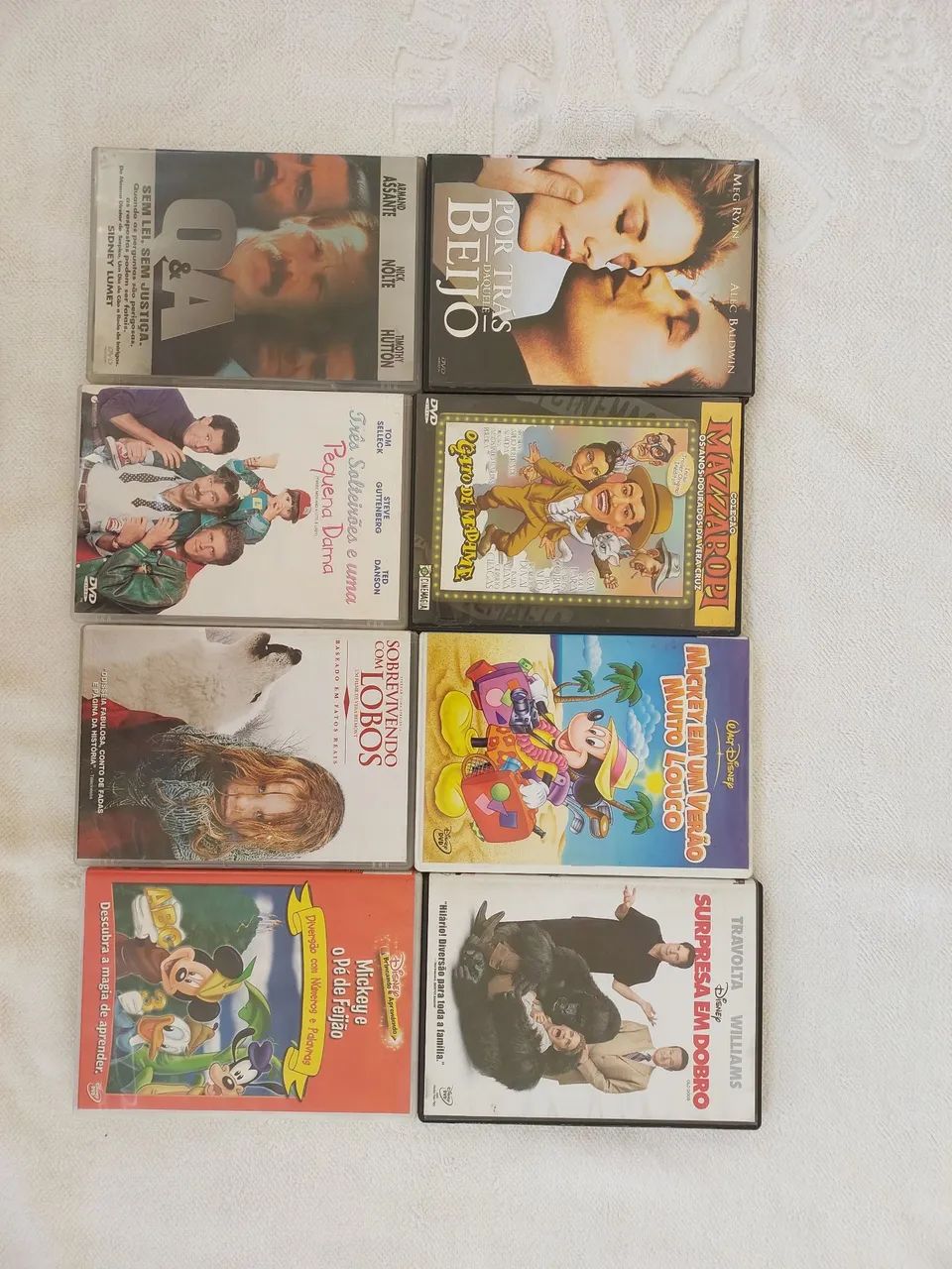 DVDS $15,00 CADA 15. *
