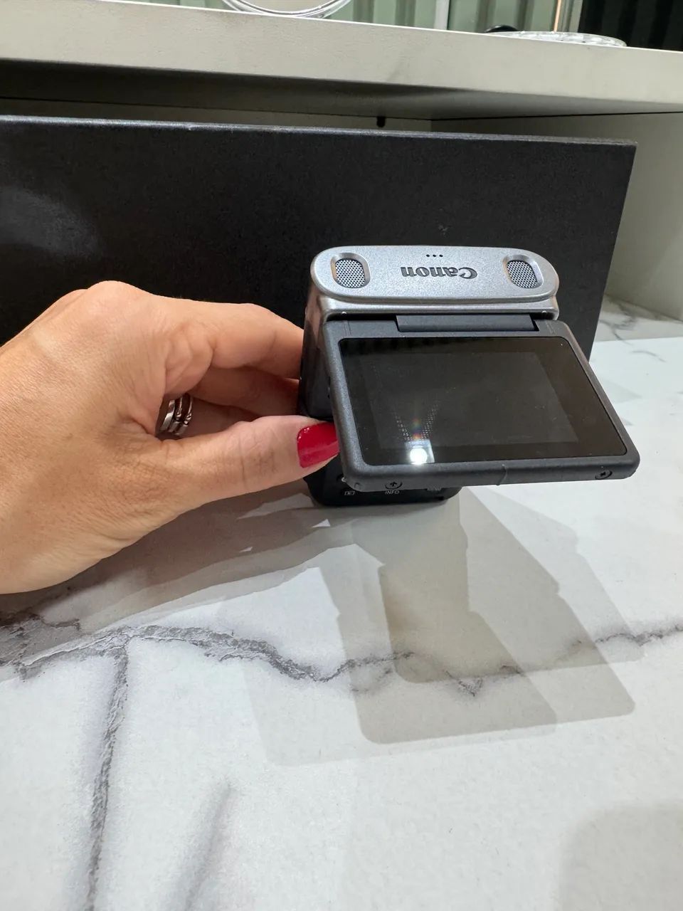 Câmera Canon Powershot V10 - NOVA  - Foto 5