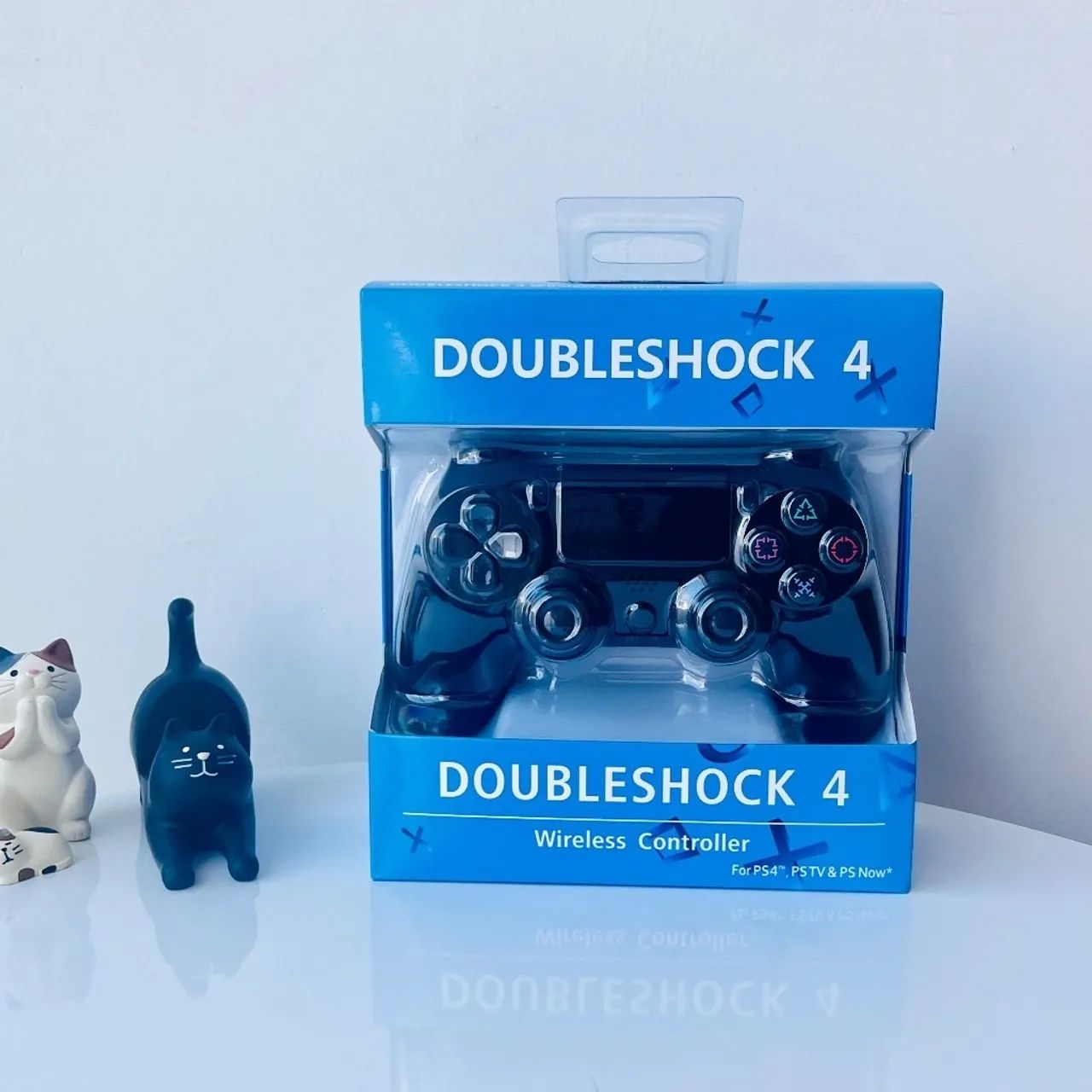 Controle Sem Fio Compatível com PS4 Recarregável com Cabo USB