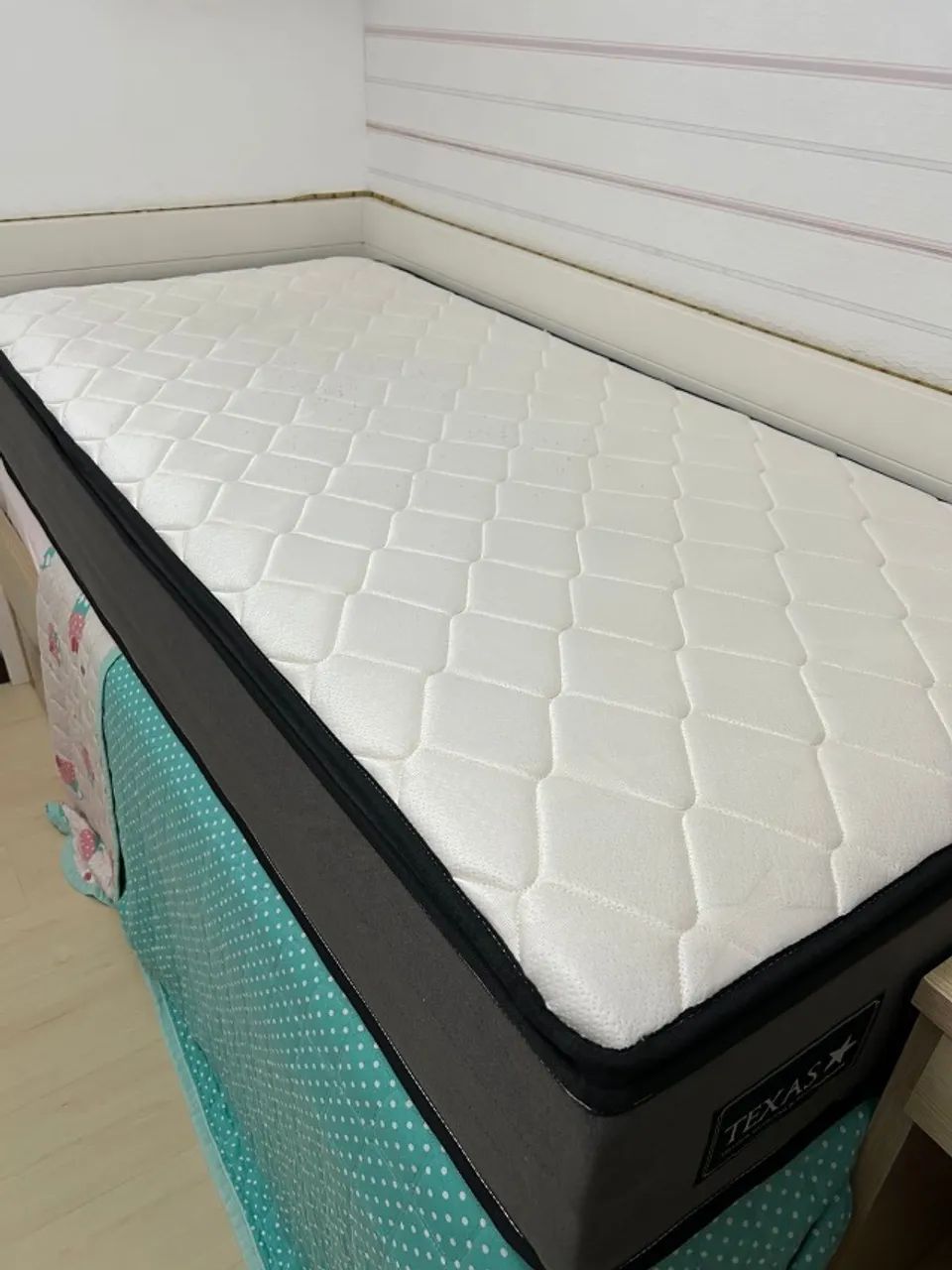 Colchão Solteiro Molas Ensacadas Espuma D28 - Foto 3