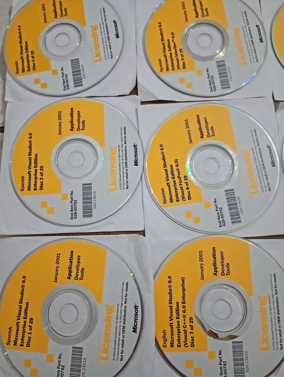 Cds vintage originais Visual Studio 6.0 com 28 cds - Foto 5